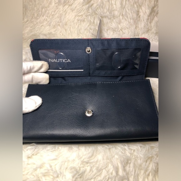 Nautica Red and Black Checkered Wallet - Picture 11 of 12